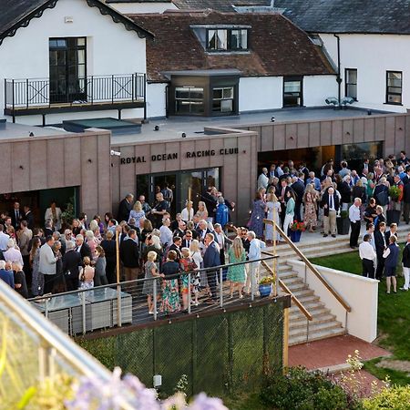 Отель Royal Ocean Racing Club Каус Экстерьер фото