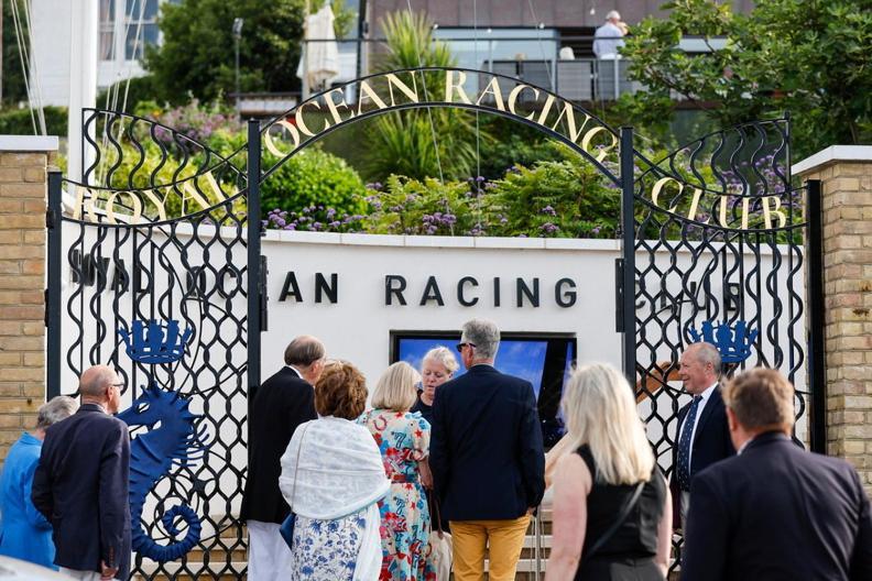 Отель Royal Ocean Racing Club Каус Экстерьер фото